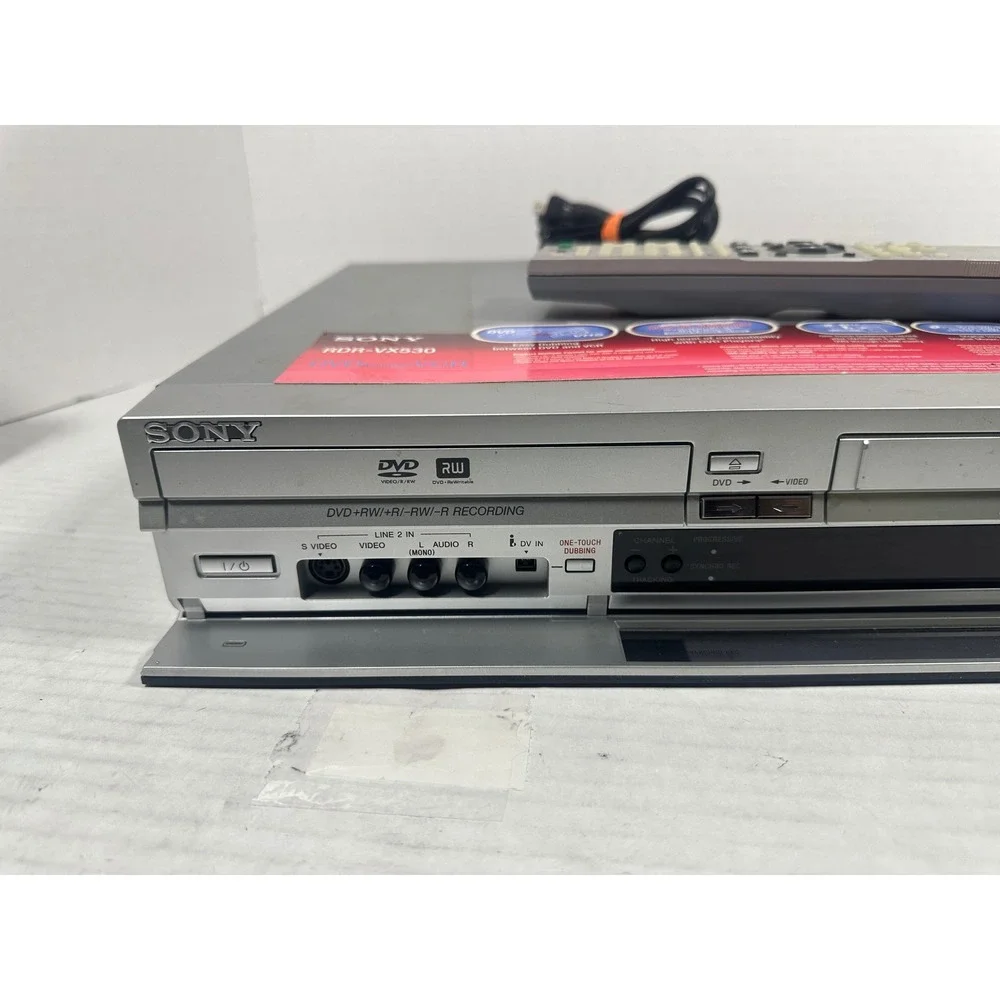 Sony RDR-VX530 DVD Recorder VCR Combo Silver One-Touch Dubbing with Remote